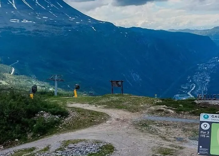 Moderne Og Ut Med Magisk