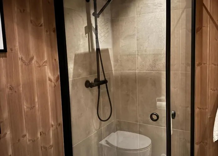 Apartamento Moderne Og Ut Med Magisk Lii