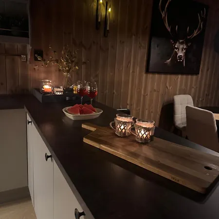 Apartamento Moderne Og Ut Med Magisk Lii