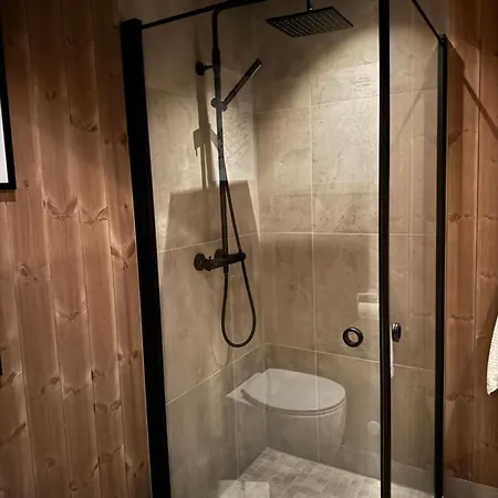 Apartamento Moderne Og Ut Med Magisk Lii